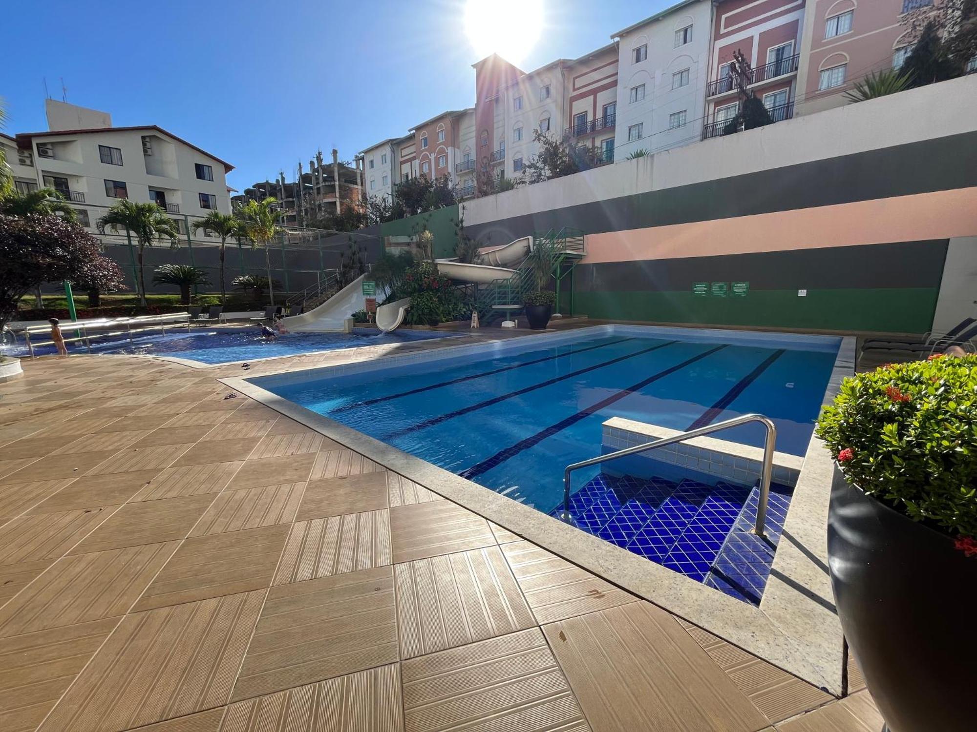 Flat 501 - Condominio Veredas Do Rio Quente - Diferenciado Com Ar Na Sala E No Quarto Exterior foto